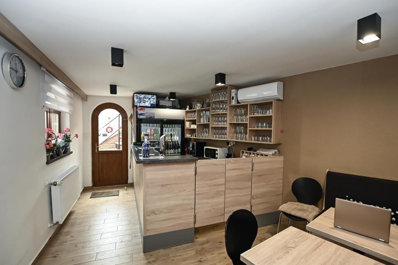 华斯克佩泽欧酒窖酒店 托卡伊 外观 照片